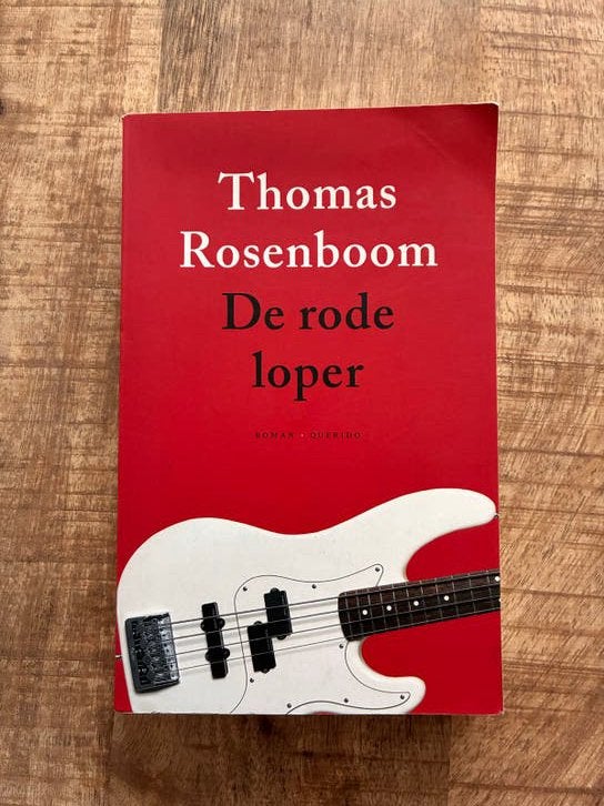 De rode loper - Thomas Rosenboom (met lichte gebruikssporen), Ophalen of Verzenden, Gelezen