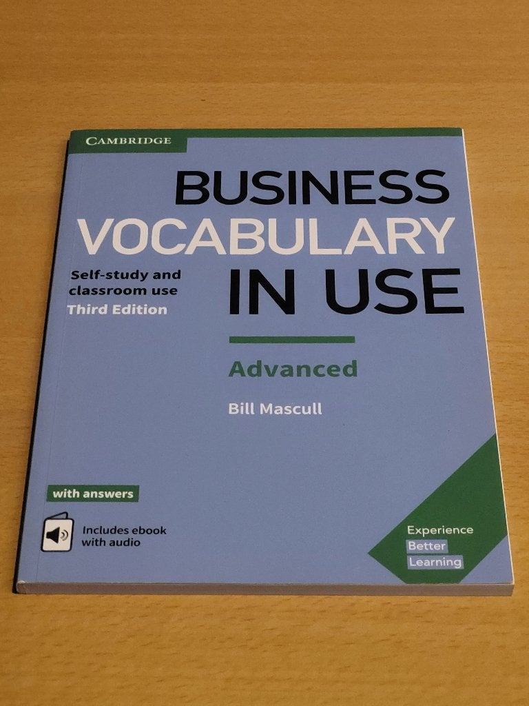 Business Vocabulary in use, Ophalen of Verzenden, Zo goed als nieuw, Economie en Marketing