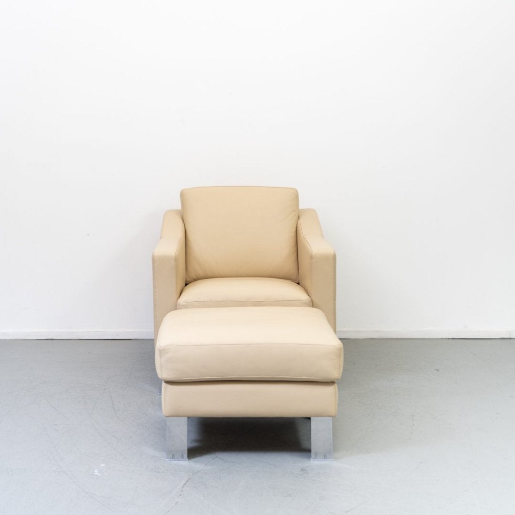 Leolux Antonia Fauteuil Crème Leer + Hocker, Niet ingevuld, Zo goed als nieuw, Niet ingevuld, Niet ingevuld