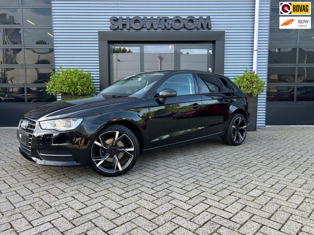 Audi A3 Sportback 1.2 TFSI Ambition Pro Line AIRCO|STOELVERW, Voorwielaandrijving, Euro 5, Stof, Gebruikt