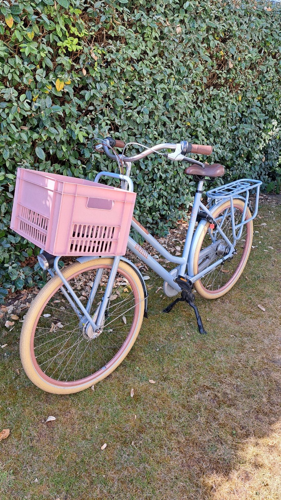 Gazelle Heavy Duty damesfiets - Z.G.A.N. met krat en slot, Ophalen, Versnellingen, 56 cm of meer, Zo goed als nieuw
