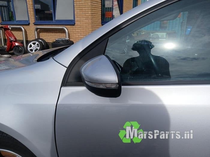 Buitenspiegel links van een Volkswagen Golf, Gebruikt, -, Volkswagen, -