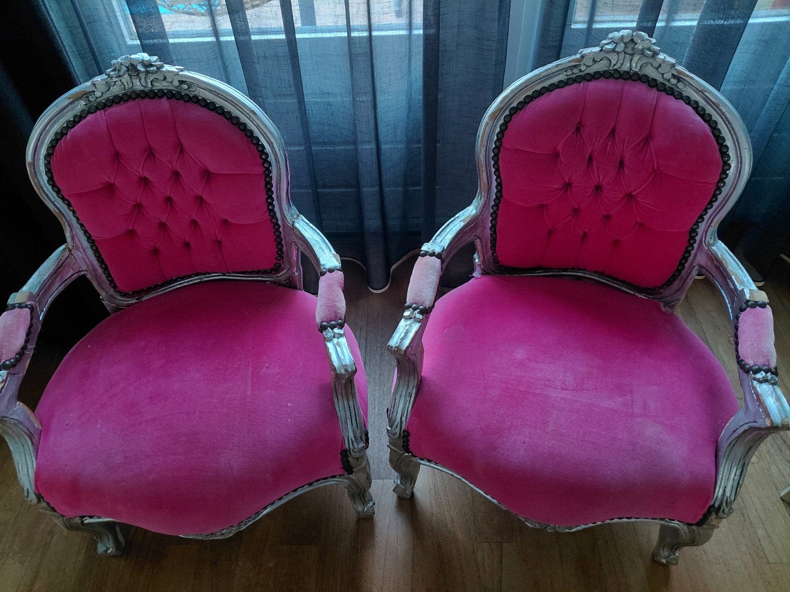 Set van 2 roze fluwelen fauteuils / barok stijl - Gebruikte, Ophalen
