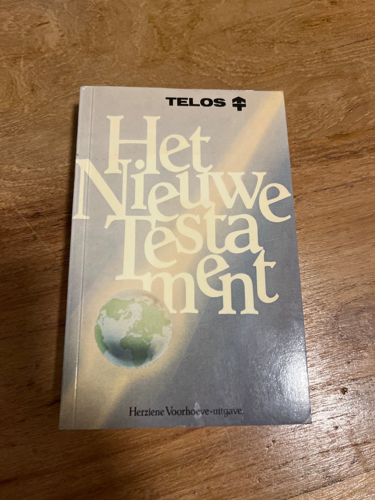 Het Nieuwe Testament - Herziene Voorhoeve-uitgave, Ophalen of Verzenden, Gelezen, Spiritualiteit algemeen, Verhaal of Roman