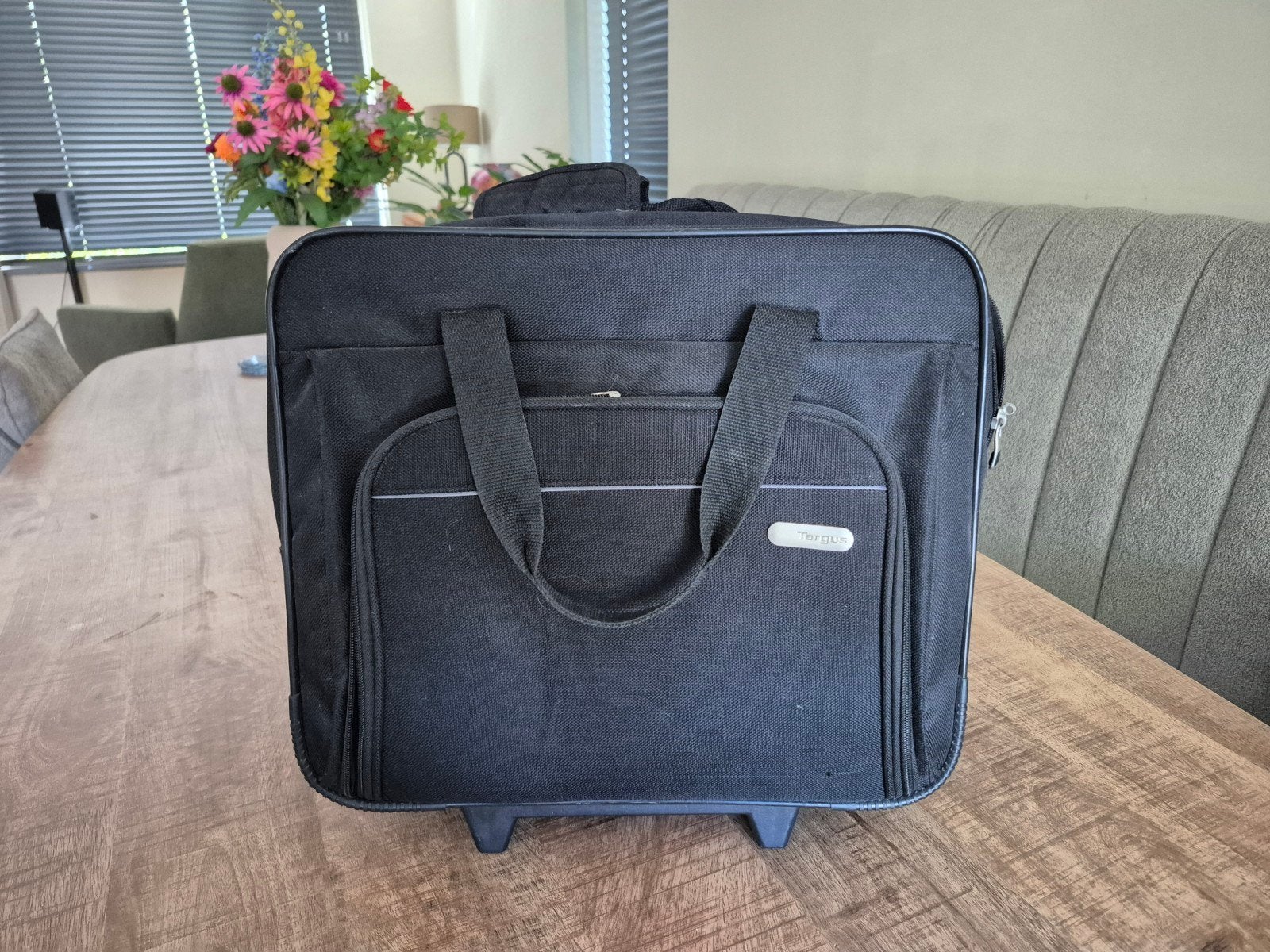 Targus Laptoptas op Wielen met Meerdere Vakken, Computers en Software, Laptoptassen, Gebruikt, Trolleytas, Targus, Meerdere vakken