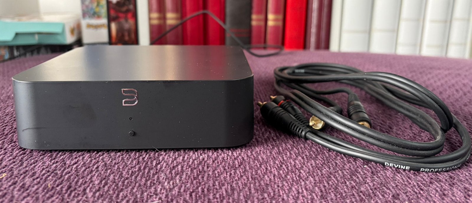 Bluesound Hub (CB130) inc. kabels, Ophalen, Zo goed als nieuw