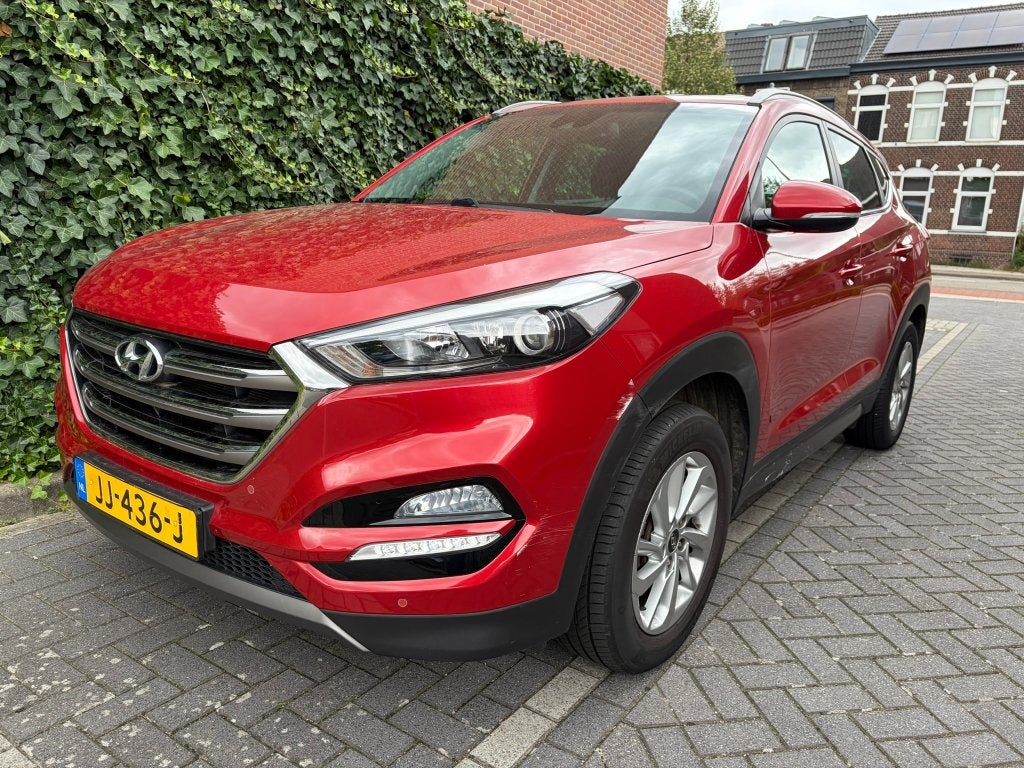Hyundai Tucson 1.6 GDi | Navi | Camera | Trekhaak | PDC V+A, Voorwielaandrijving, Stof, 4 cilinders, 132 pk
