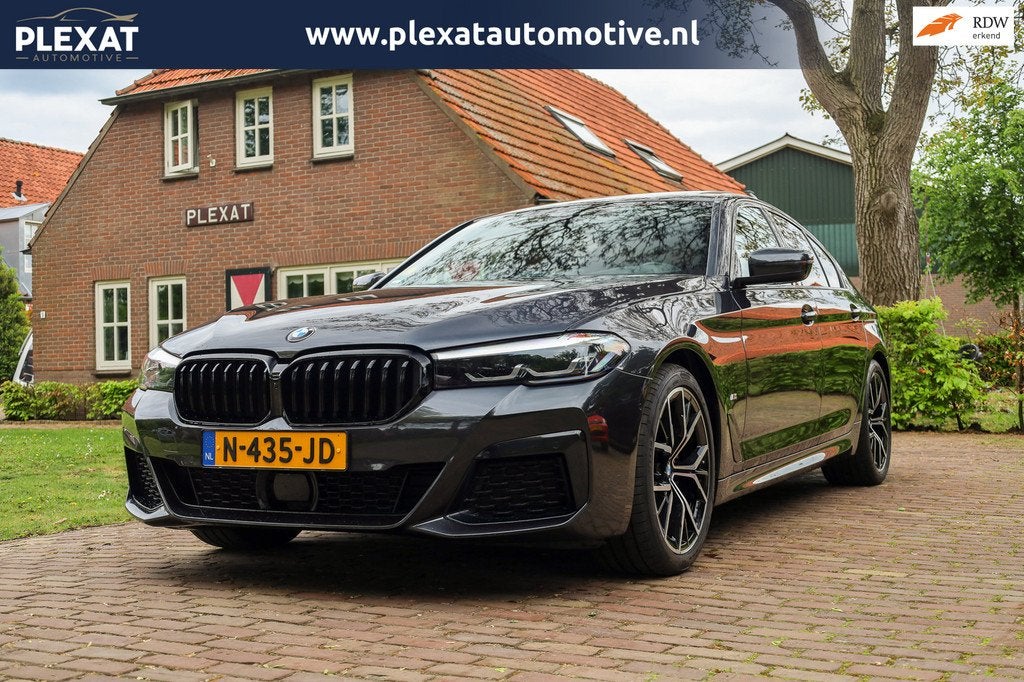 BMW 5-serie 520d High Executive Aut. | Facelift | M-Pakket |, Auto's, BMW, Bedrijf, Te koop, 5-Serie, ABS, Achteruitrijcamera