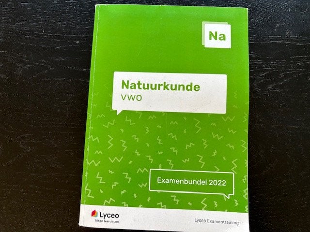 Lyceo examentraining VWO Natuurkunde 2022, Ophalen of Verzenden, Zo goed als nieuw, VWO, Natuurkunde