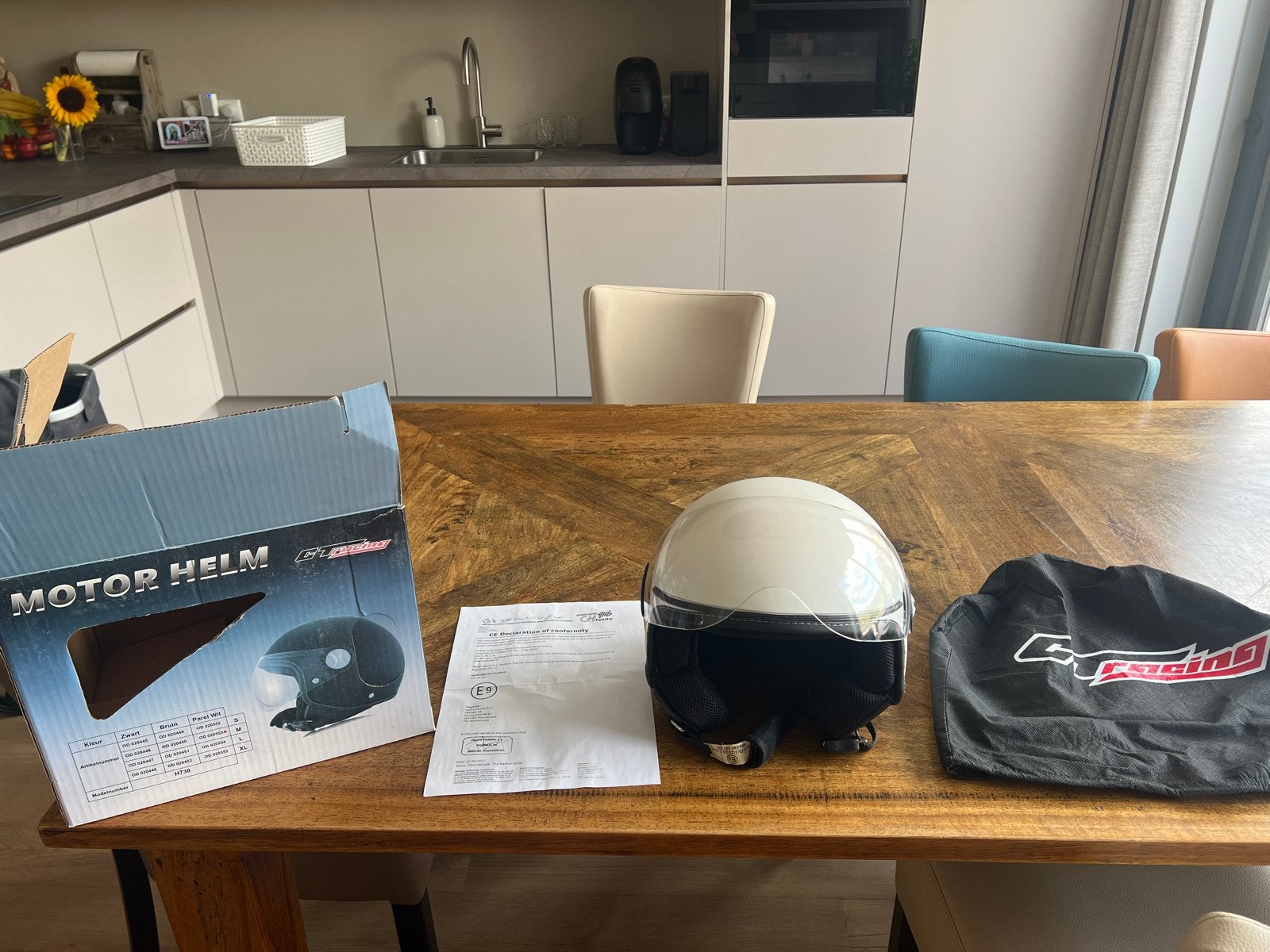 Motorhelm - Jethelm - Wit - Maat M, Motoren, Kleding | Motorhelmen, Heren, Jethelm, M, Overige merken, Nieuw met kaartje, Ophalen