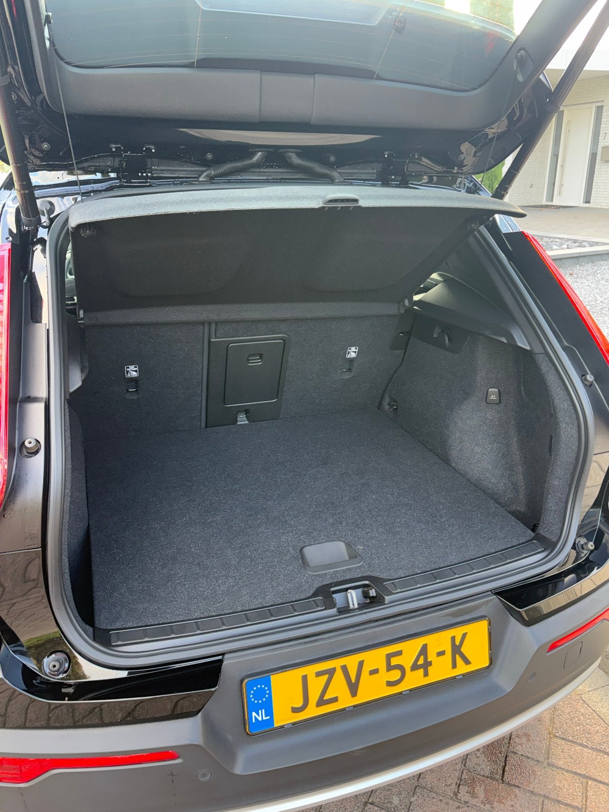 Foto 15 van Volvo XC40 T4 Recharge Core Plug-in hybrid 2022