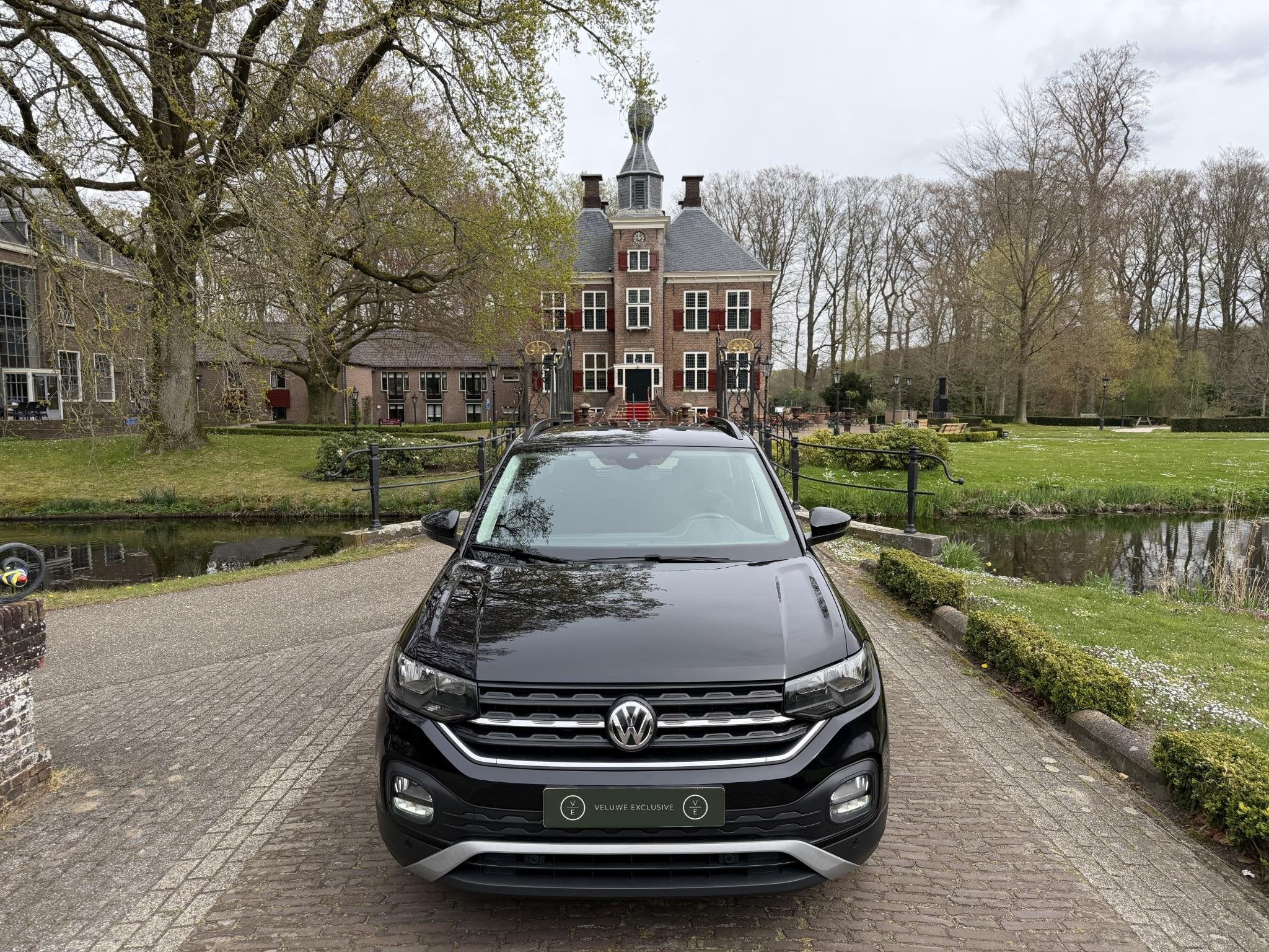 Volkswagen T-Cross 1.0 TSI Life Blind Spot | Navi | Clima |, Auto's, Voorwielaandrijving, 95 pk, 620 kg, Zwart