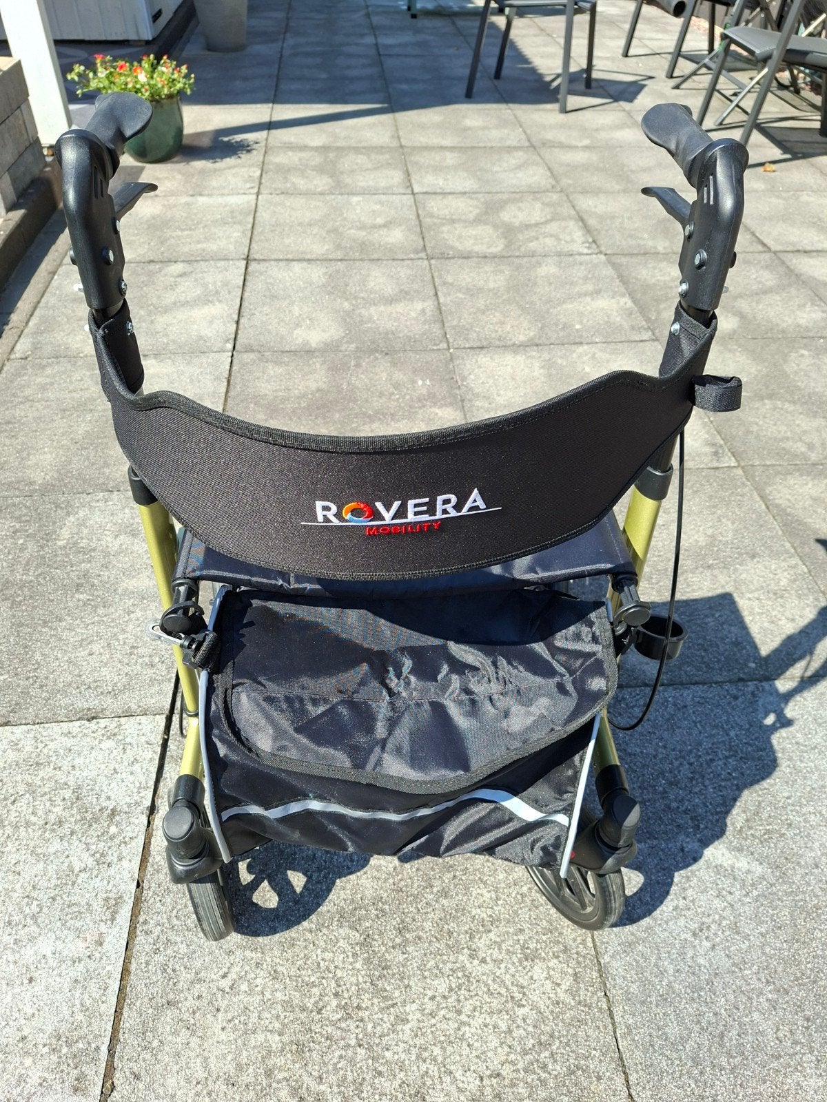 Rollator Rovera opvouwbaar licht gewicht., Ophalen, Opvouwbaar, Gebruikt