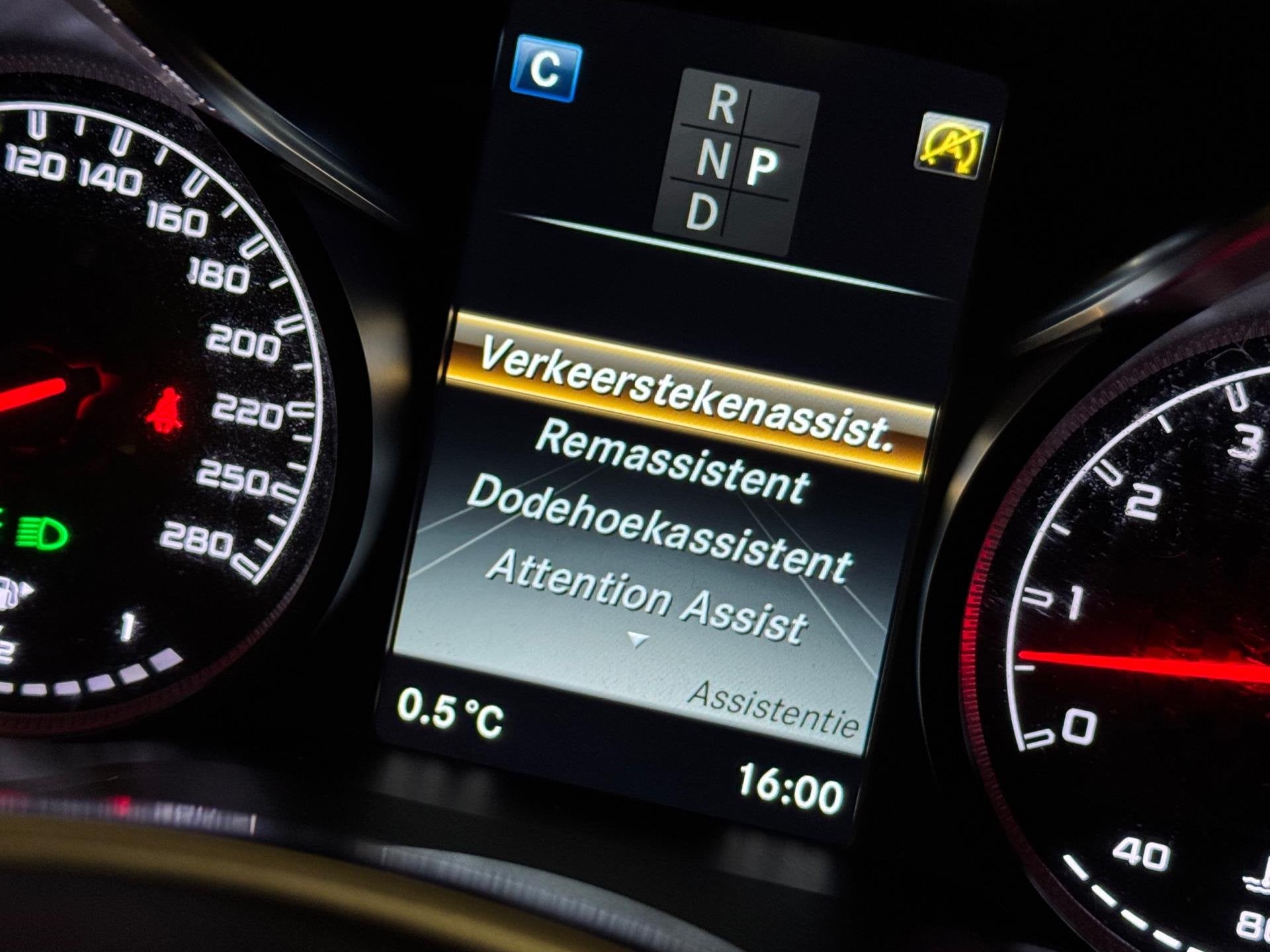Foto 47 van Mercedes-Benz GLC-klasse AMG 43 4MATIC 367 PK |PANO|LUCHTVER