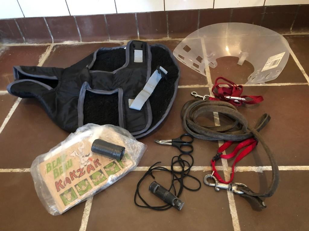 Hondenjas (36cm), nagelschaar en andere spullen, Dieren en Toebehoren, Honden-accessoires, Ophalen, Gebruikt