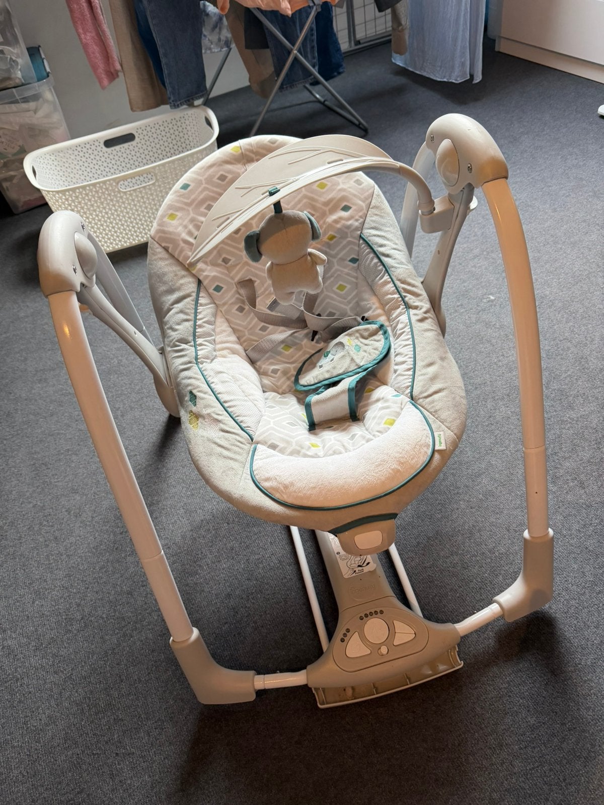 Ingenuity Baby Schommelstoel met Muziek en Wiegstanden, Ophalen, Zo goed als nieuw