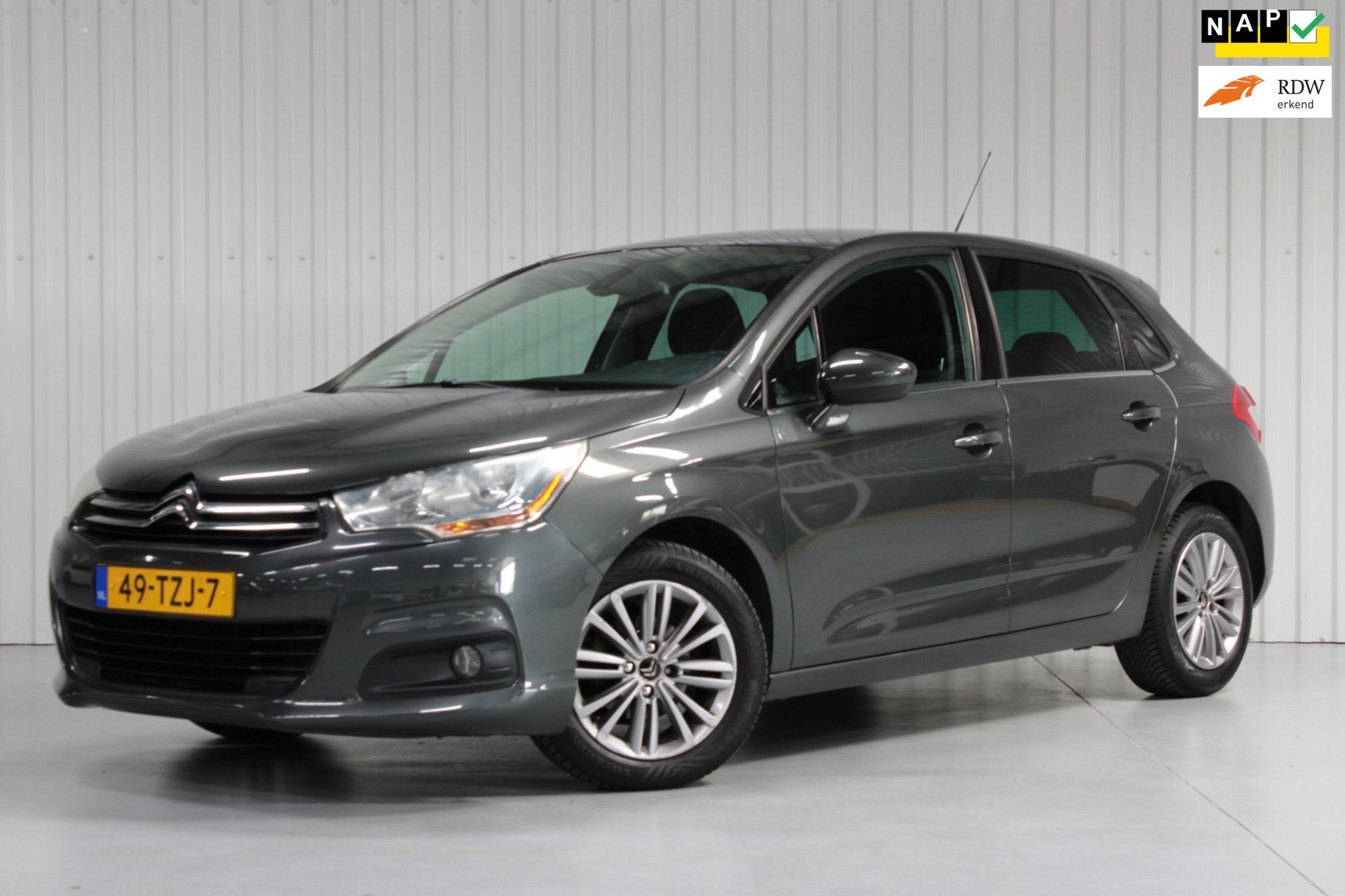 Citroen C4 1.4 VTi Ligne Business, Auto's, Stof, Gebruikt, Zwart, 635 kg