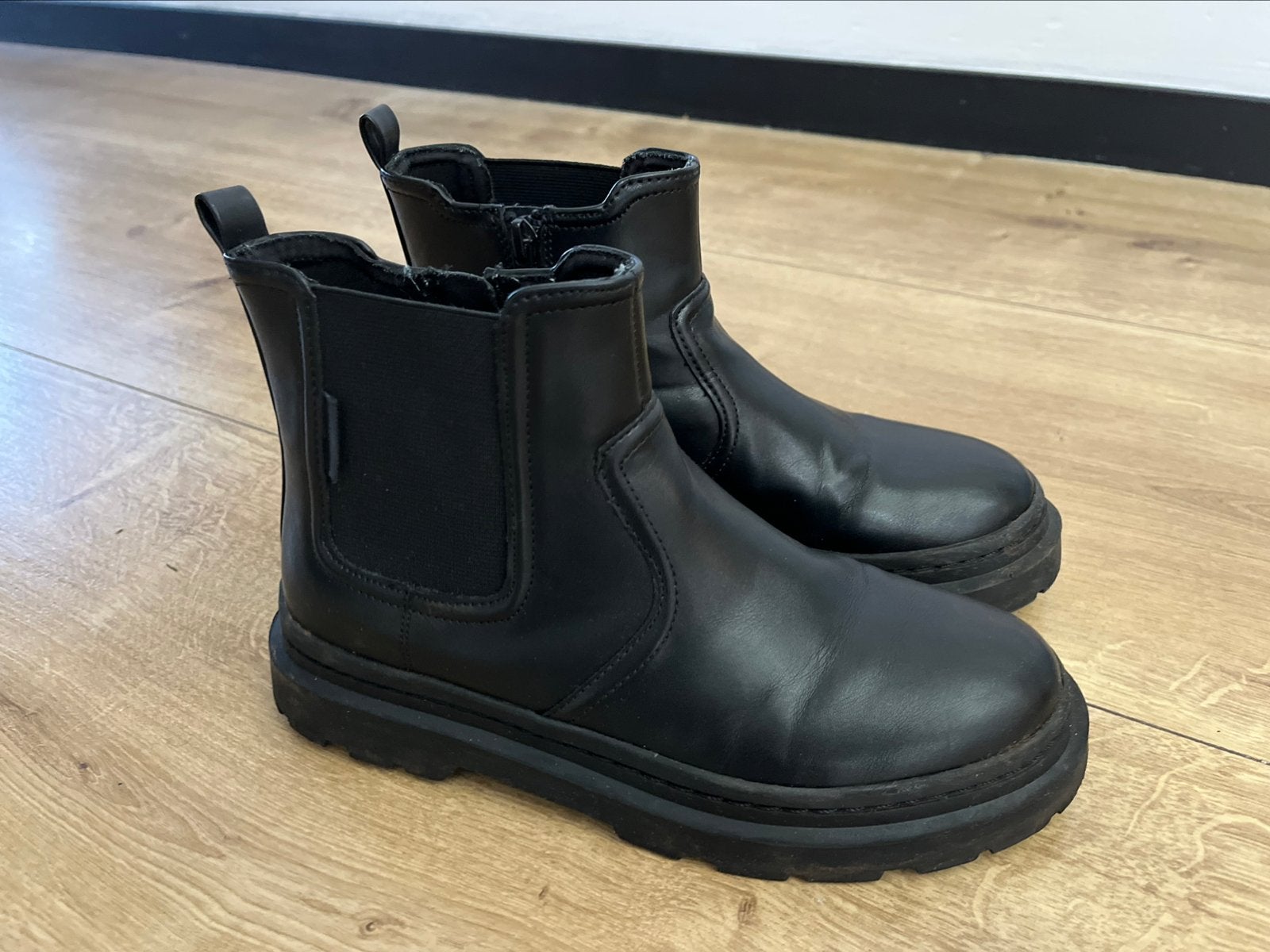 Zara boots laarsjes 37, Kinderen en Baby's, Kinderkleding | Schoenen en Sokken, Ophalen of Verzenden, Zara, Jongen, Laarzen