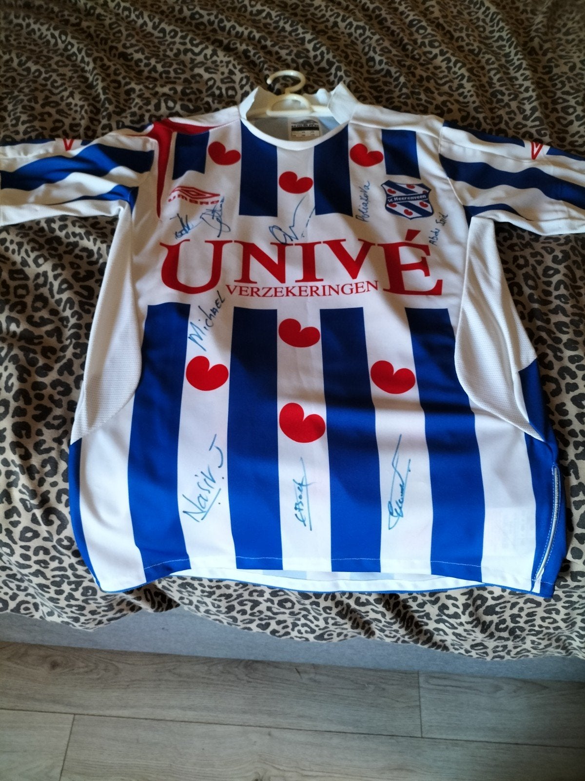 Gesigneerd SC Heerenveen voetbalshirt - Maat S, Kleding | Heren, Blauw, Ophalen of Verzenden, Zo goed als nieuw, Voetbal