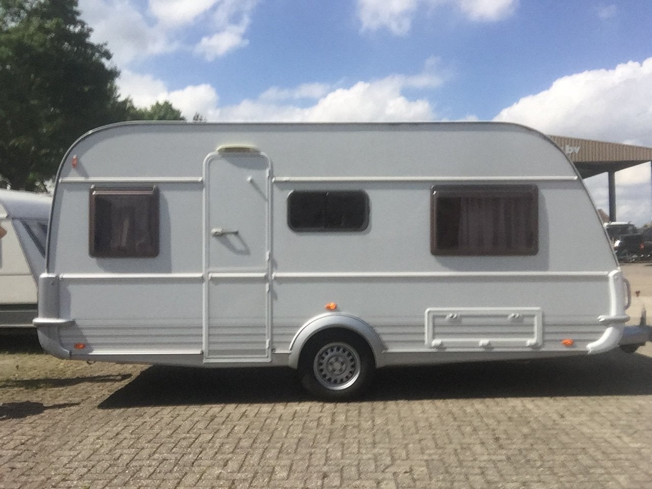 Tabbert Vivaldi Caravan - Ruim en Comfortabel, Vast bed, Rondzit, Tabbert, Particulier