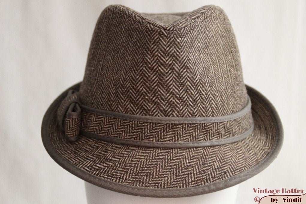 gleufhoed Trilby bruin vissengraat 57 nieuw gratis verzenden, Hoed, Nieuw, Ophalen of Verzenden, 57 cm (M, 7⅛ inch) of minder