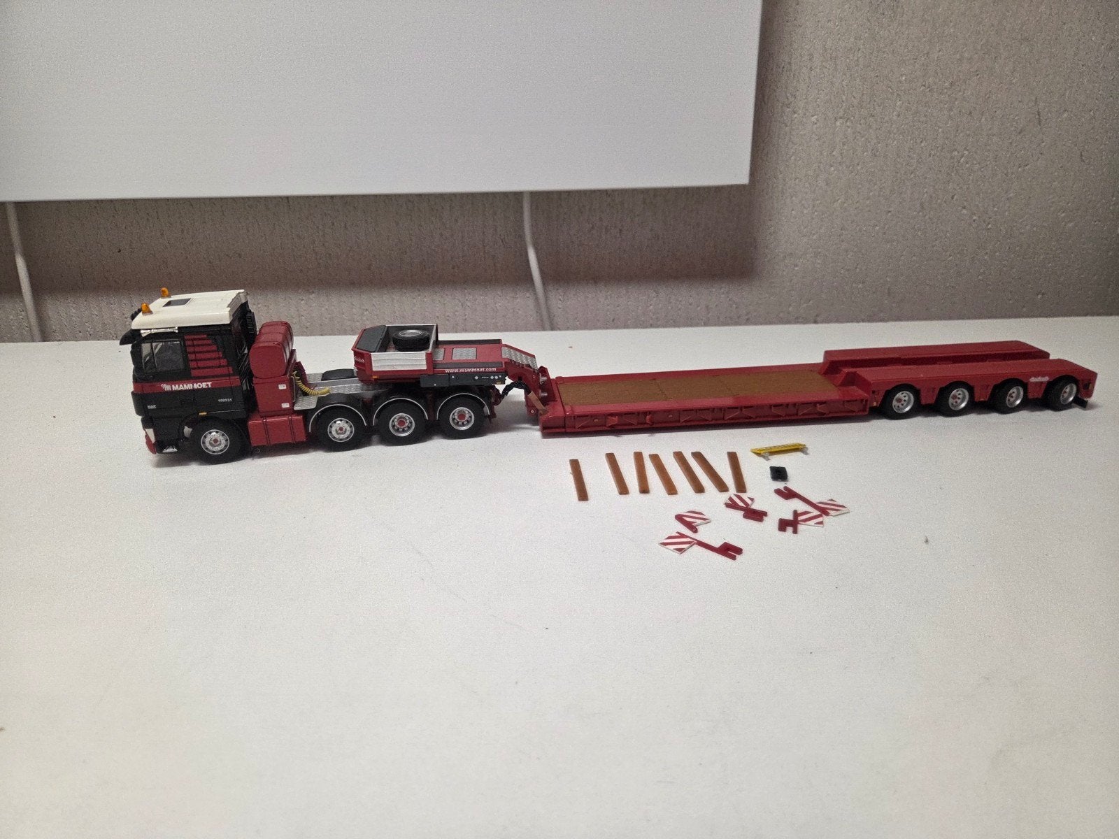 WSI DAF XF Nooteboom trailer Mammoet, Ophalen of Verzenden, Zo goed als nieuw, Bus of Vrachtwagen, Wsi