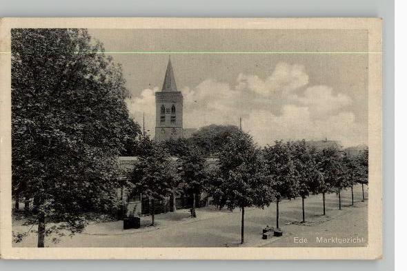 Ede Marktgezicht st 1936 uitg N.Blokker, Verzamelen, Ansichtkaarten | Nederland, Verzenden, 1920 tot 1940, Gelopen, Gelderland