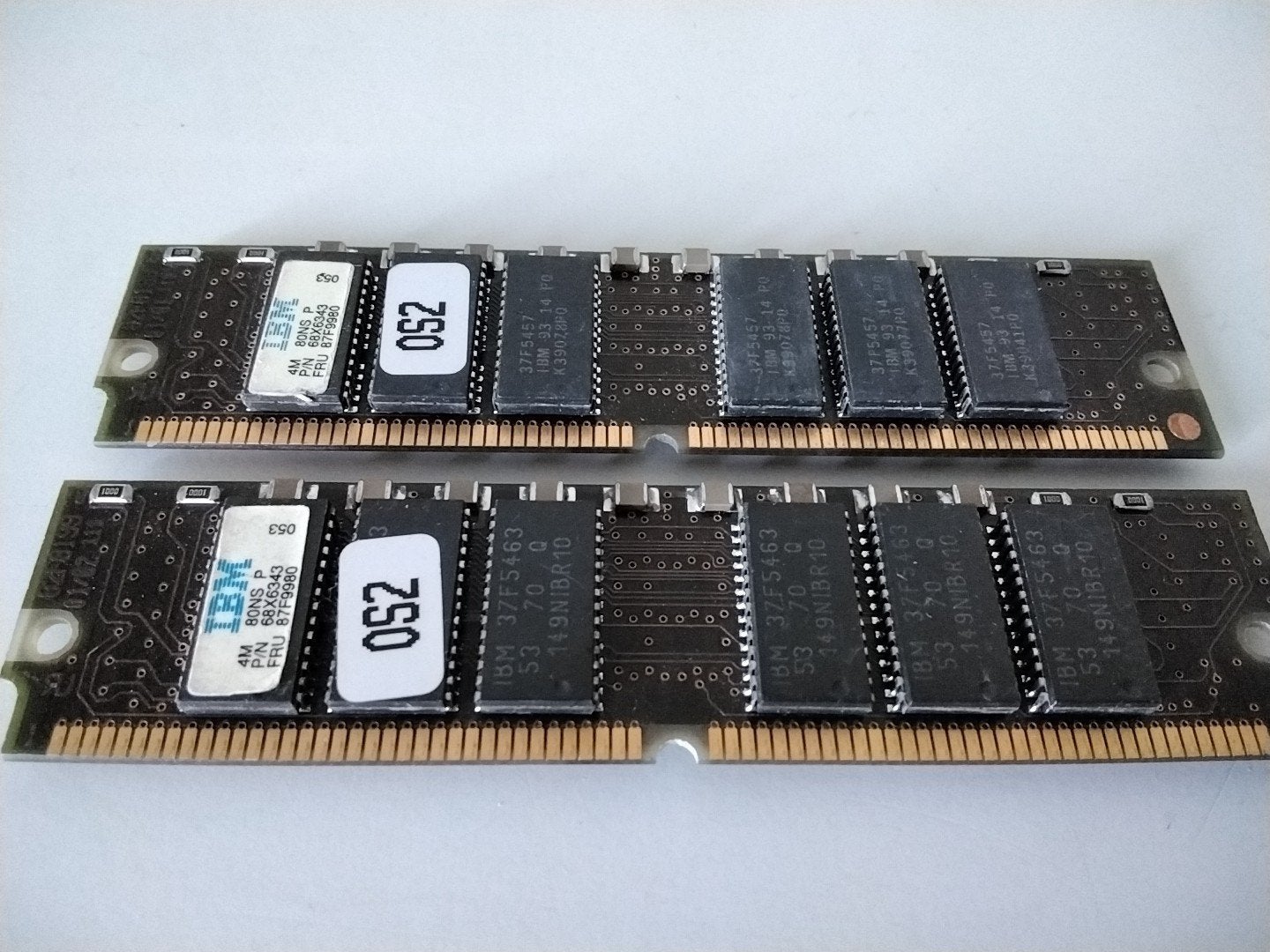 Paartje 4mb 72pins FPM geheugen met IBM partnummer, Ophalen of Verzenden