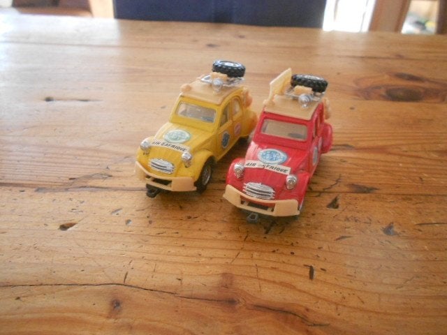 Twee stuks Citroën 2CV, Ophalen of Verzenden, Zo goed als nieuw, Auto
