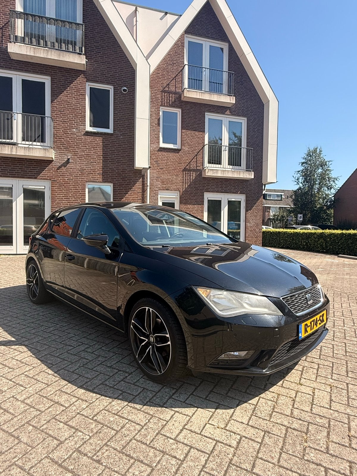 Seat Leon 1.2 TSI AUTOMAAT DSG  Zwart, Auto's, Seat, 4 cilinders, Leon, 610 kg, Particulier