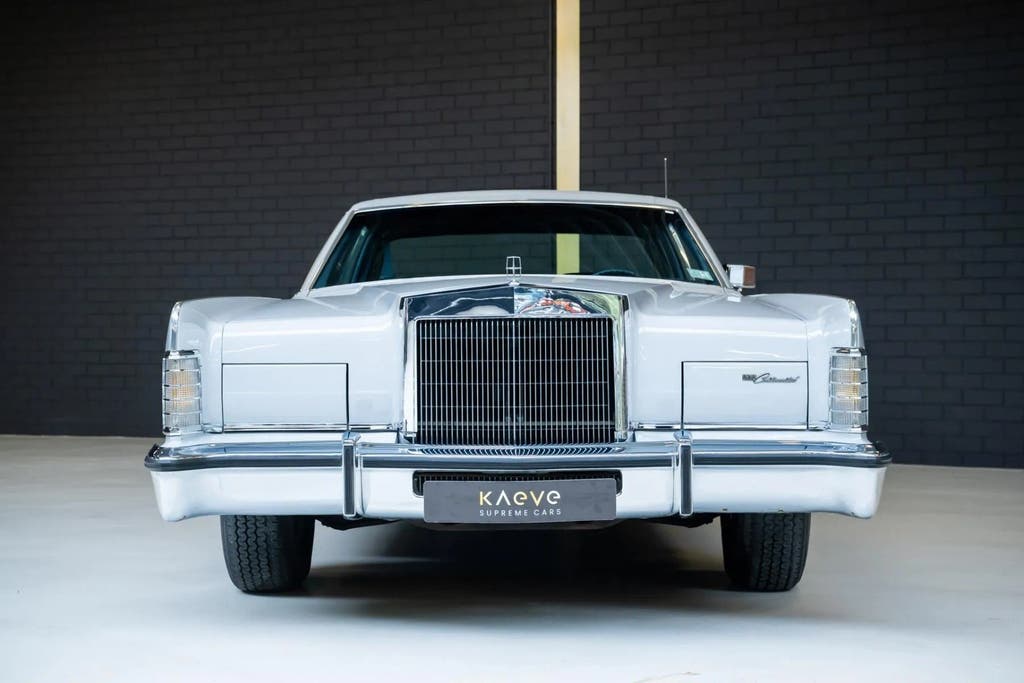 Lincoln CONTINENTAL Coupe (1 owner, original paint), foto 4