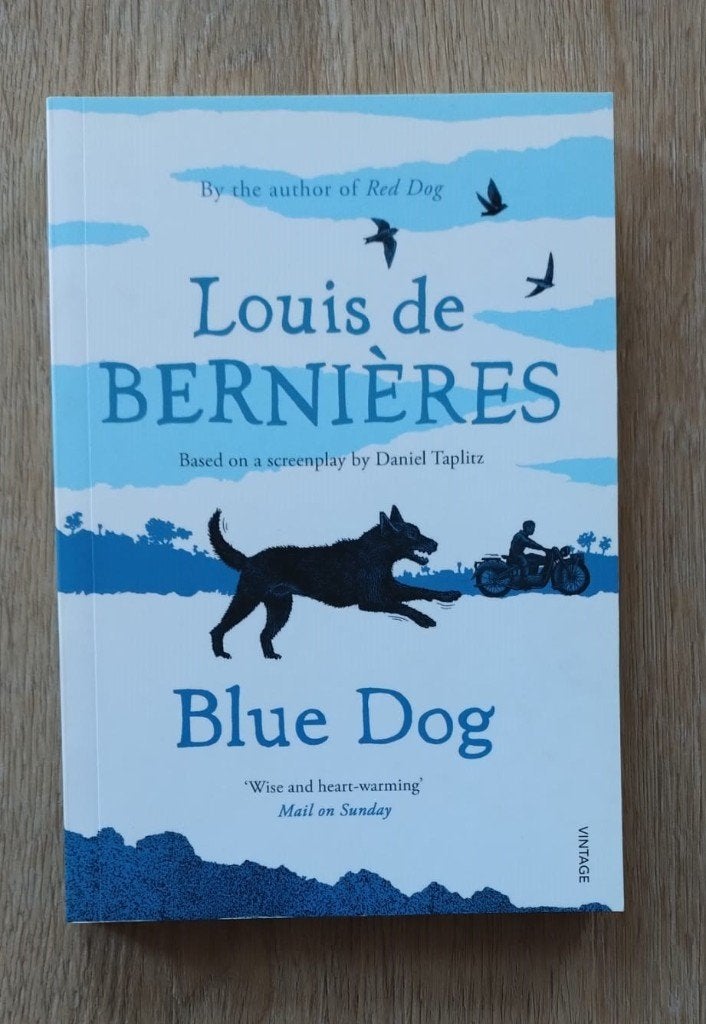 Louis Bernières - Blue Dog, Boeken, Ophalen of Verzenden, Nieuw, Louis Bernières, Europa overig