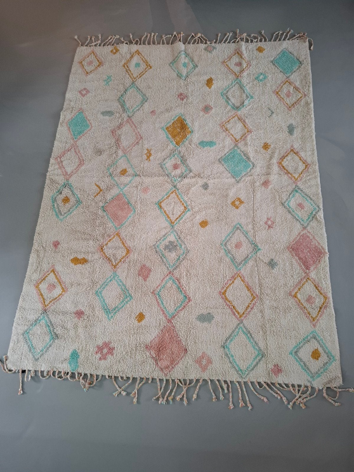 vloerkleed Calma House 227x154 cm, Ophalen of Verzenden, Zo goed als nieuw, Rechthoekig, 200 cm of meer