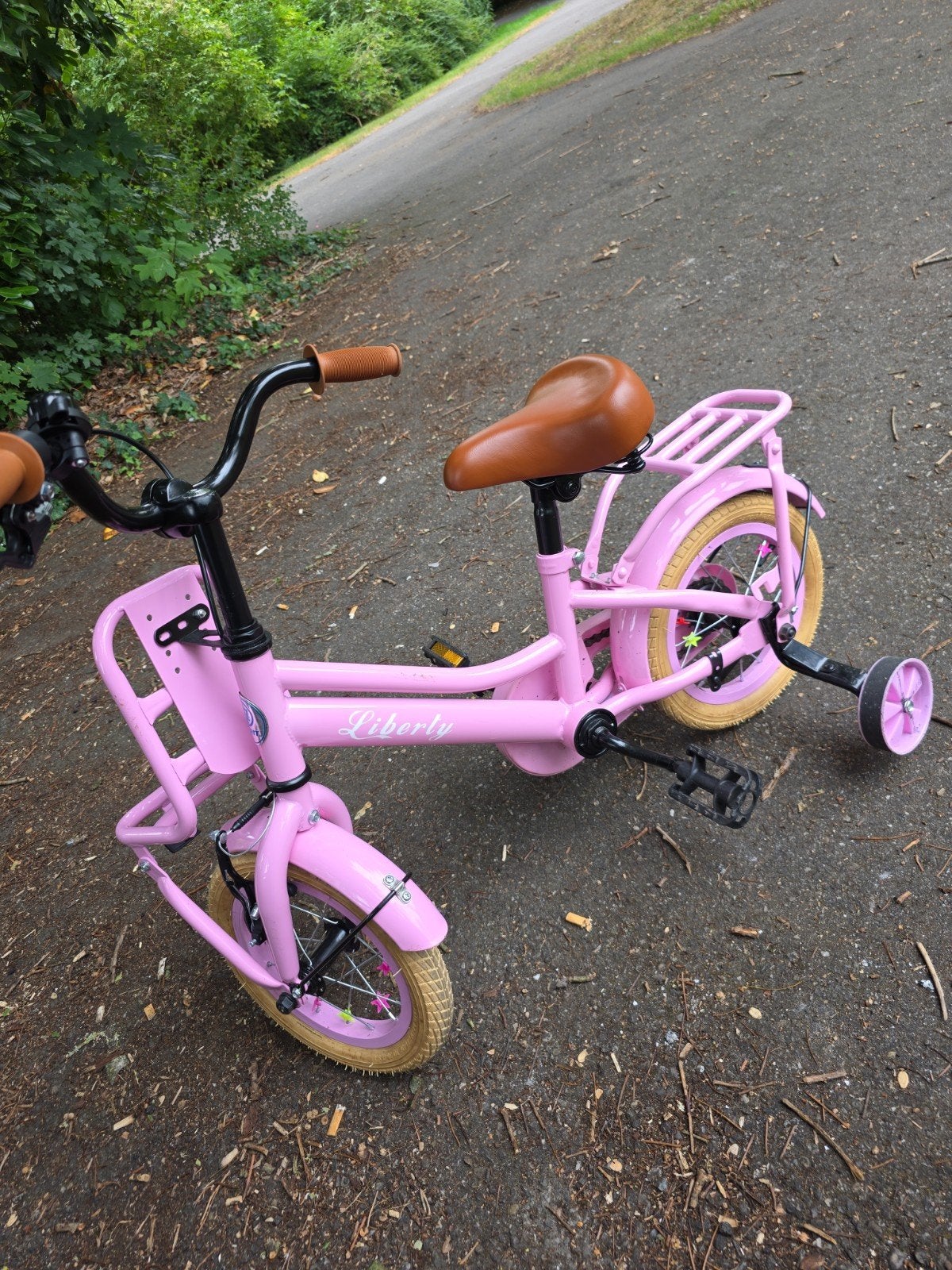Liberly kinderfiets roze met zijwieltjes – zo goed als nieuw, Ophalen of Verzenden, Zo goed als nieuw, 14 inch of minder