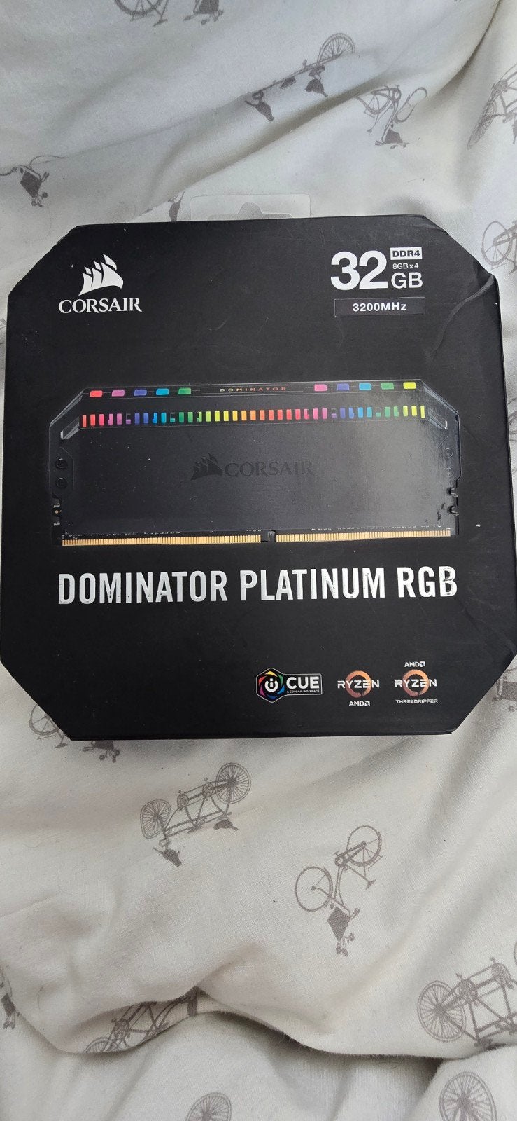 Corsair Dominator Platinum RGB DDR4 32GB (4x8GB) 3200MHz, Computers en Software, 32 GB, DDR4, Nieuw, Ophalen of Verzenden
