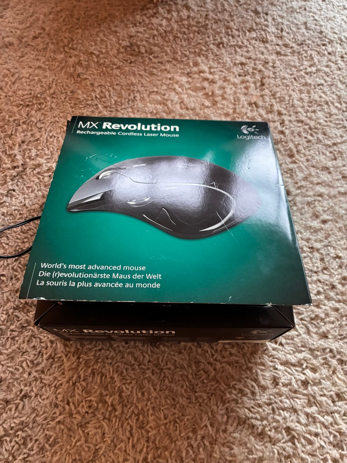 Logitech MX Revolution Rechargeable Cordless Laser Mouse, Ophalen of Verzenden, Zo goed als nieuw, Ergonomisch