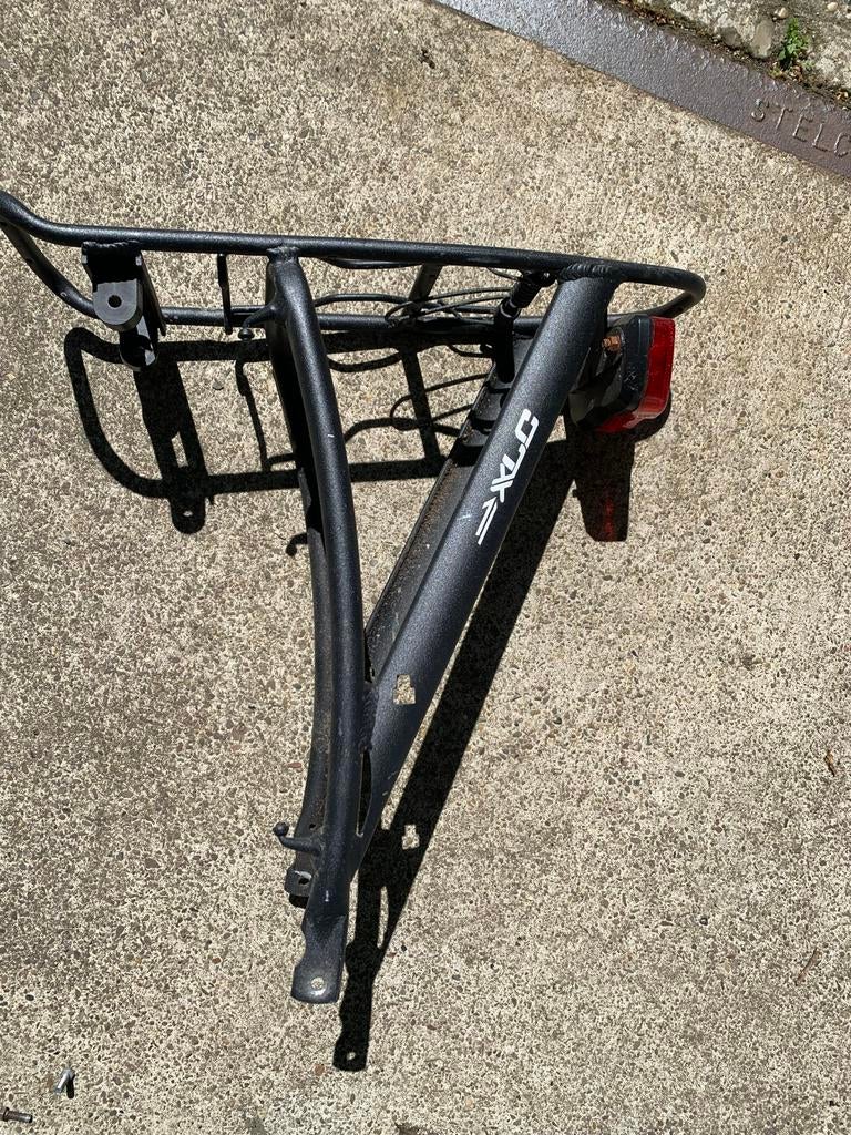 Bagagedrager XLC voor mountainbike - incl. achterlicht, Fietsen en Brommers, Fietsaccessoires | Bagagedragers, Ophalen of Verzenden