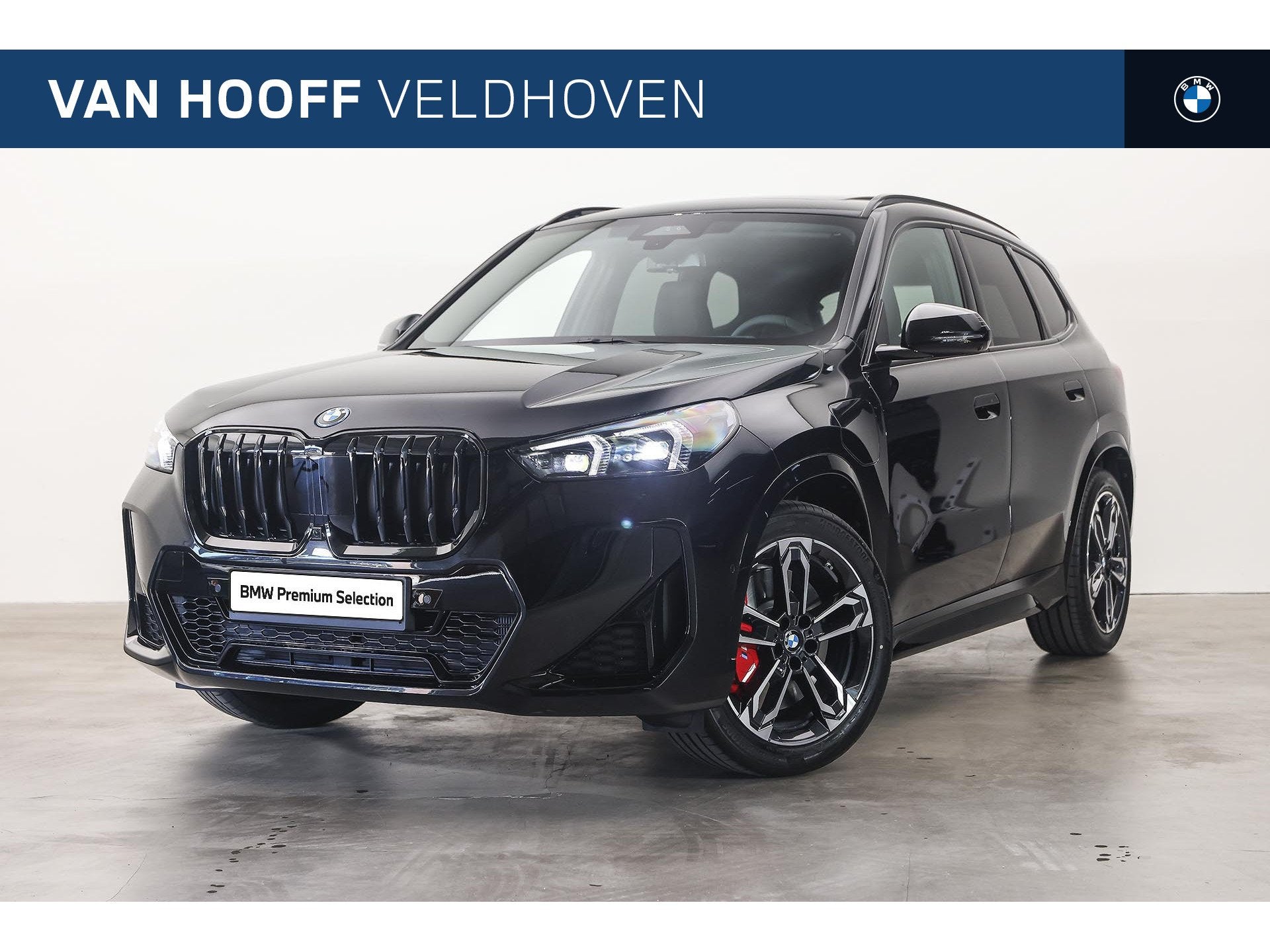 BMW X1 xDrive25e M Sport Automaat / Panoramadak / Trekhaak /