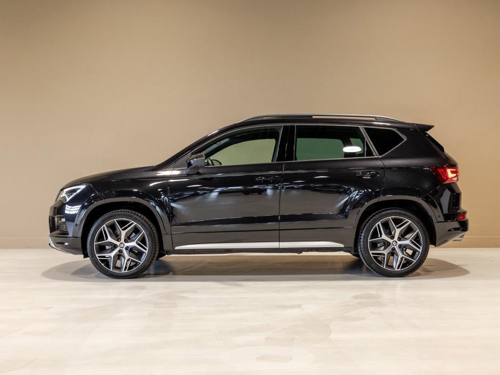 SEAT Ateca 150pk / Panoramadak / Achteruitrij camera / Adapt, Auto's, Automaat, 15 km/l, 4 cilinders, Zwart