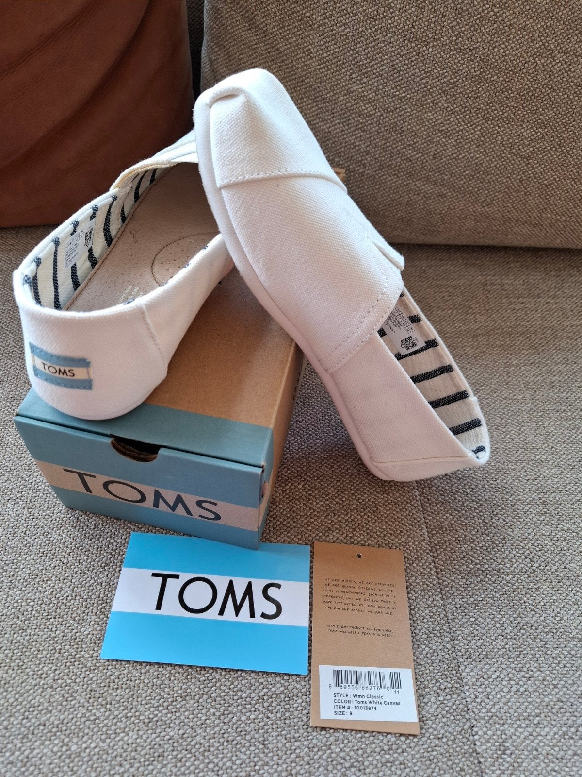 TOMS classic dames canvas instappers schoenen wit Maat 9 =40, Nieuw, Ophalen of Verzenden, Toms, Wit