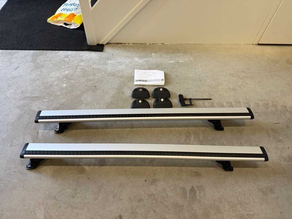 Lastdragers, Volvo V60, V60 Cross Country, Auto diversen, Ophalen, Zo goed als nieuw