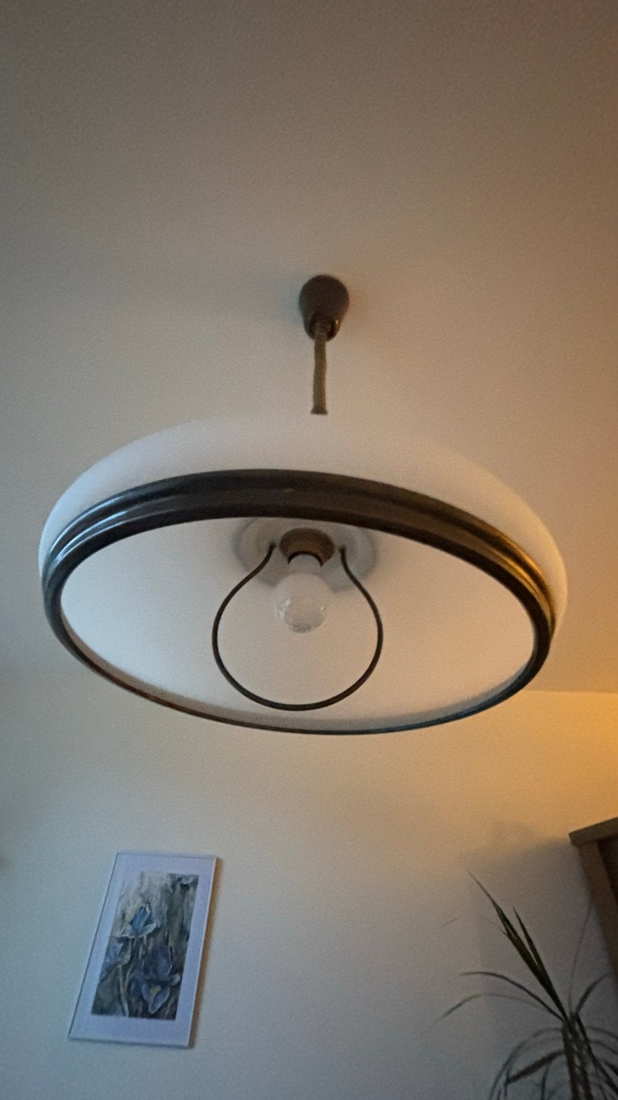 Vintage Hanglamp met melkglazen kap, Ophalen of Verzenden, Gebruikt, Glas