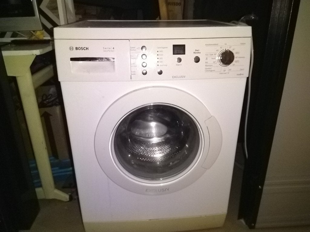 Bosch Wasmachine Serie 4, Witgoed en Apparatuur, Ophalen, Gebruikt, Energieklasse A of zuiniger, 1200 tot 1600 toeren