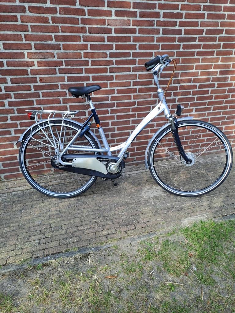 Prima Batavus 8V budgetfiets ; rijklaar, Fietsen en Brommers, Fietsen | Dames | Damesfietsen, Ophalen, Versnellingen, Batavus