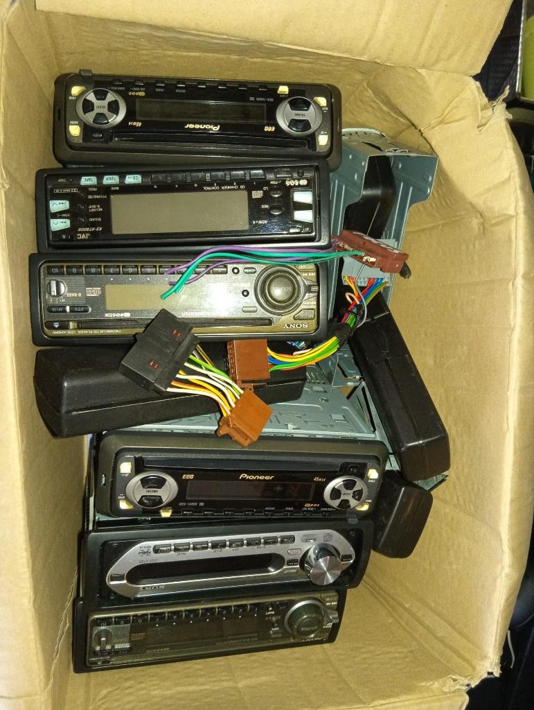 Oudere autoradio's, Ophalen, Gebruikt
