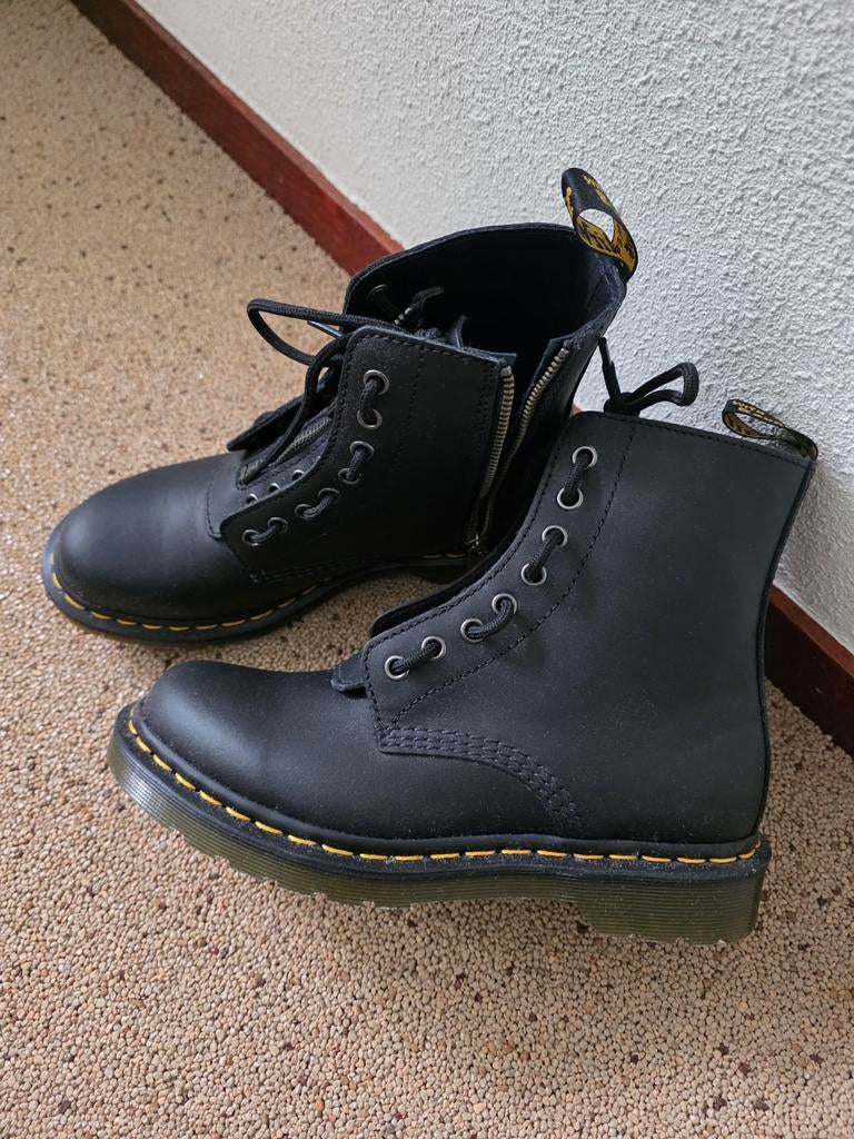 Dr. Martens 1460 Pascal Front Zip - Nieuw in doos, Zwart, Lage of Enkellaarzen, Nieuw, Ophalen of Verzenden