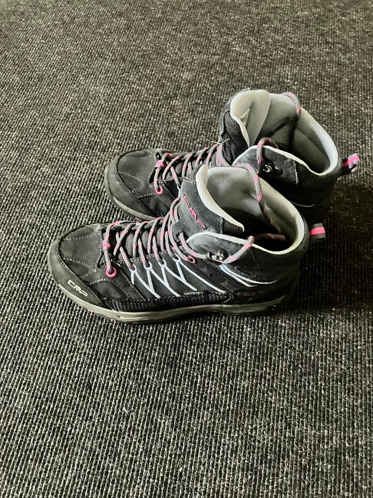 Bergschoenen CMP maat 39, Meisje, Overige typen, Ophalen of Verzenden, Zo goed als nieuw
