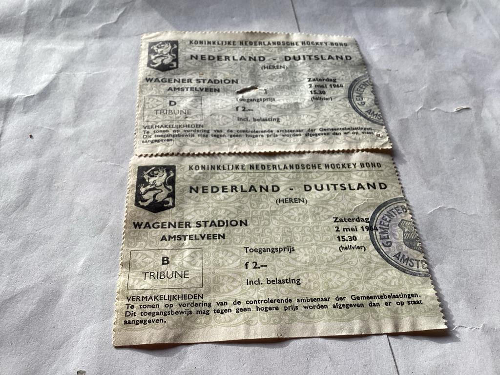 Nederland Duitsland kaartjes 2 stuks 1964 hocky bond, Twee personen, September