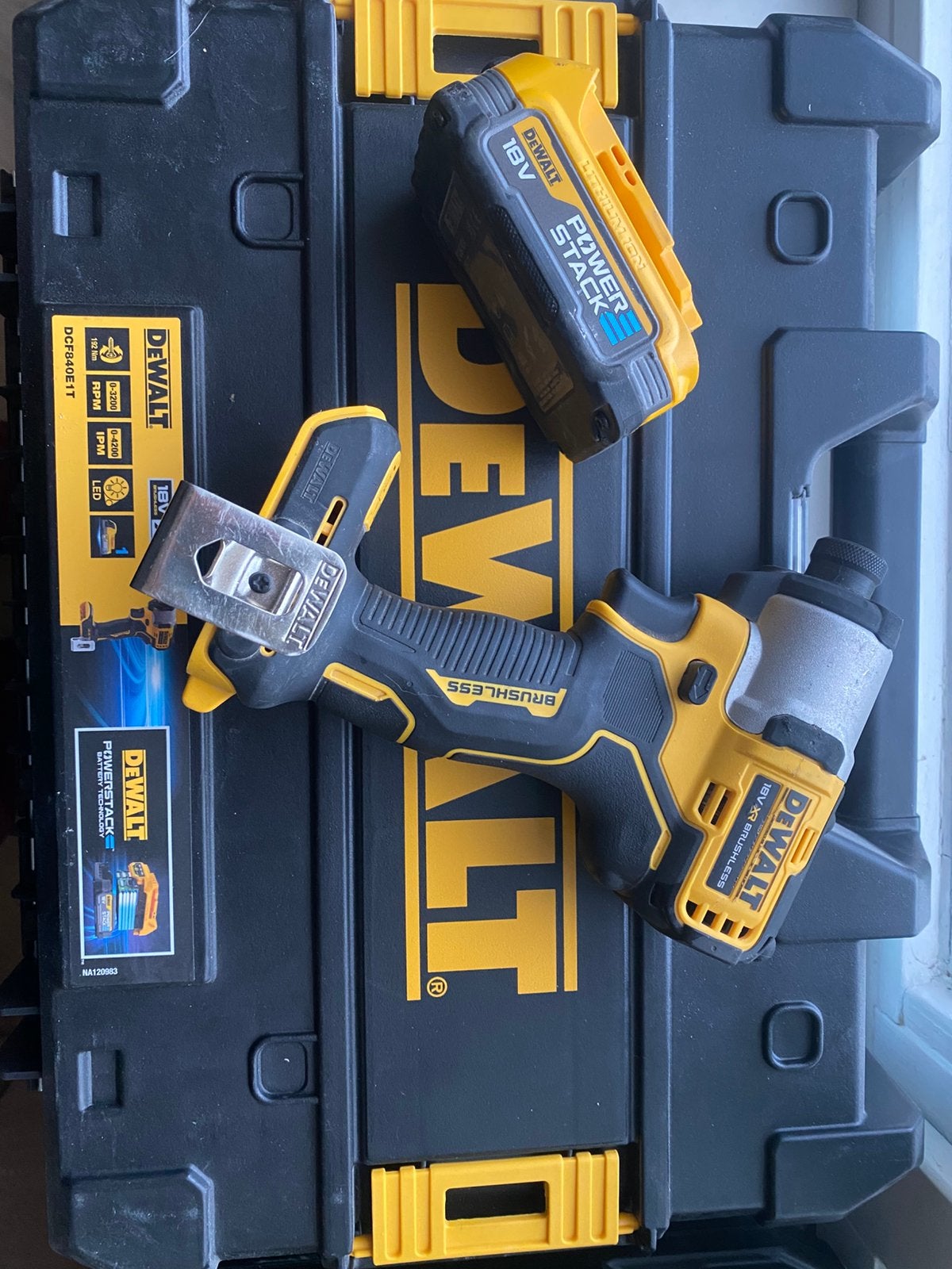Dewalt DCF840E1T slagschroever, Doe-het-zelf en Verbouw, Ophalen of Verzenden, Zo goed als nieuw