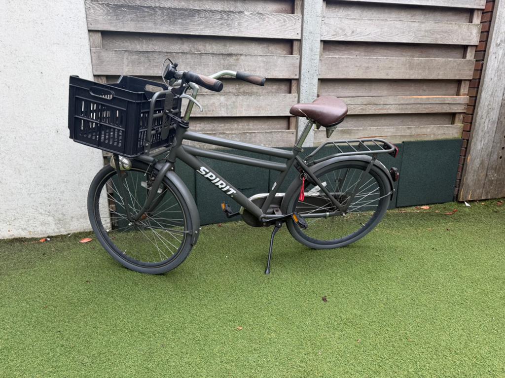 Spirit fiets met krat - 42cm framehoogte, Fietsen en Brommers, Fietsen | Heren | Herenfietsen, Minder dan 49 cm, Ophalen, Gebruikt